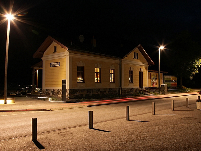 „kulturverein bahnhof“eröffnete Erweiterung des Bahnofgebäudes